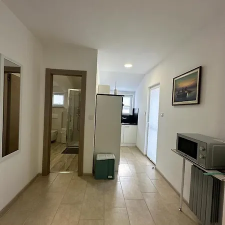 Apartment Stinjan Pula
