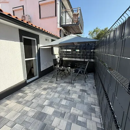 Apartment Stinjan