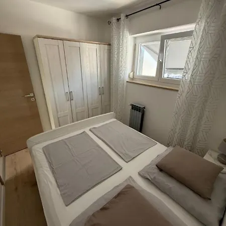 Apartment Stinjan Pula