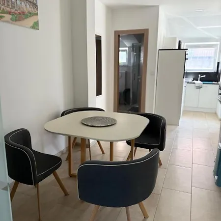 Stinjan Apartman
