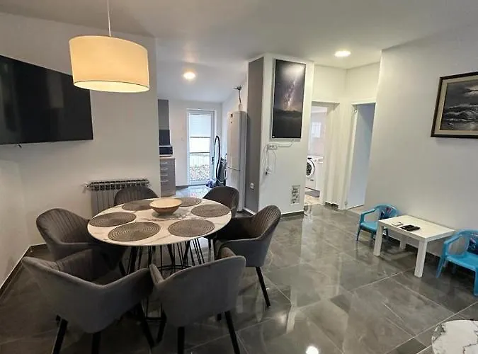 Stinjan Appartement Pula